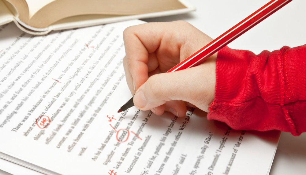 Dans les coulisses du métier de lecteur-correcteur